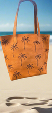 Load image into Gallery viewer, Palm Leather Tote
