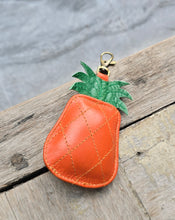 Load image into Gallery viewer, Leather Pineapple Key Ring
