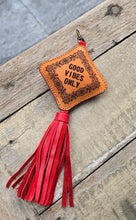 Load image into Gallery viewer, Leather keyrings
