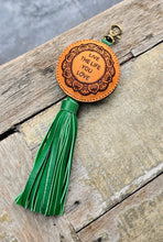 Load image into Gallery viewer, Leather keyrings
